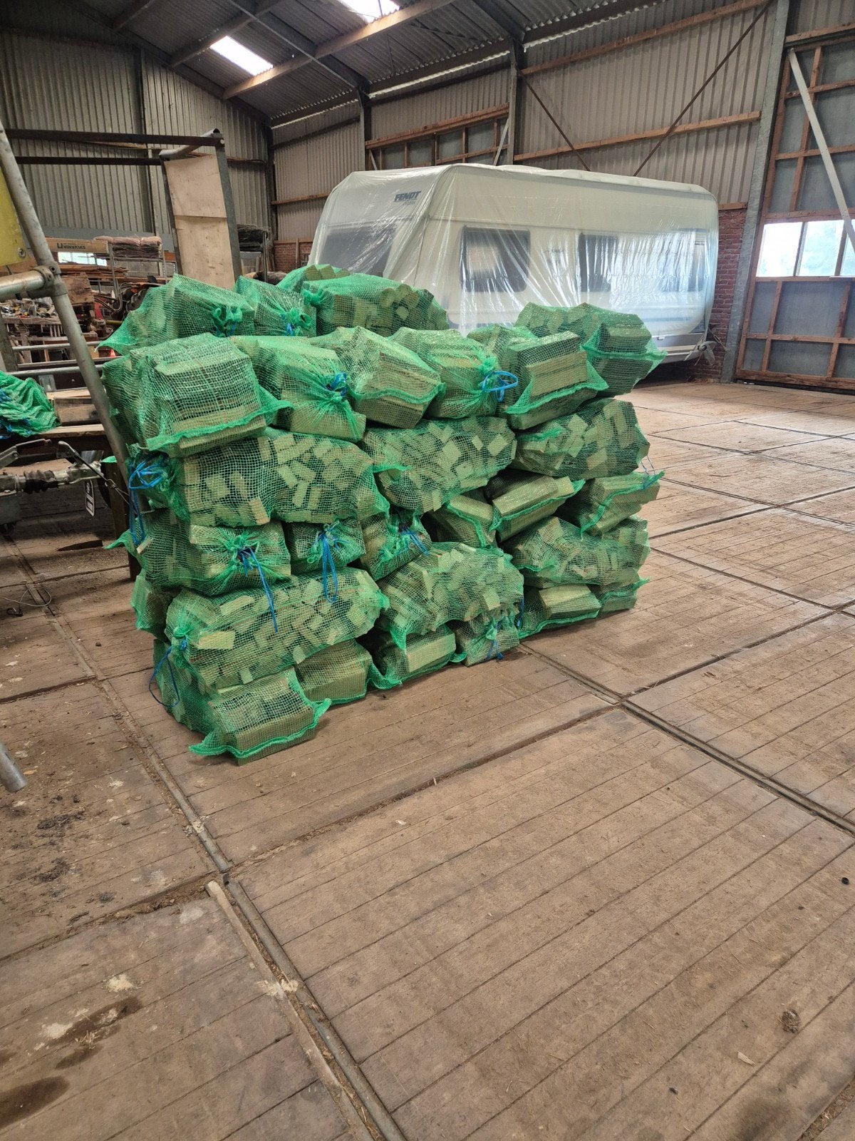 Droog Kachelhout grote netten Eiken en Kastanjehout, Tuin en Terras, Minder dan 3 m³, Ophalen