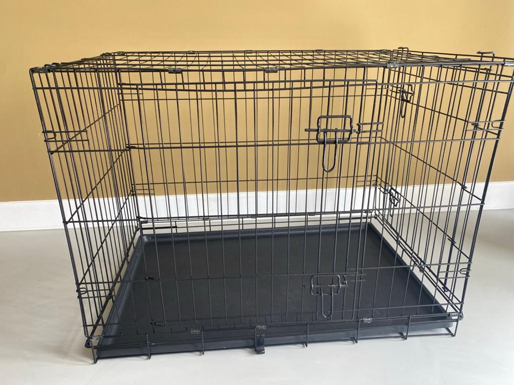 Grote honden bench zwart inklapbaar, Dieren en Toebehoren, Ophalen, Zo goed als nieuw