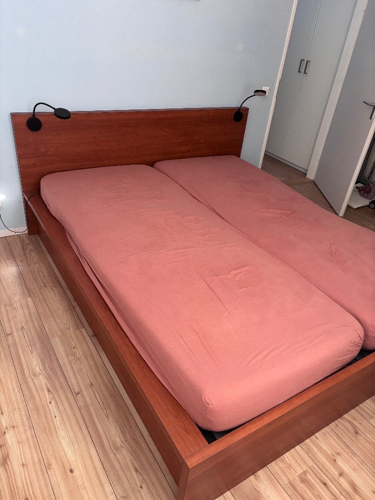 Tweepersoons bed (ombouw, lattenbodem, matrassen), Ophalen, Gebruikt, Bruin, Tweepersoons