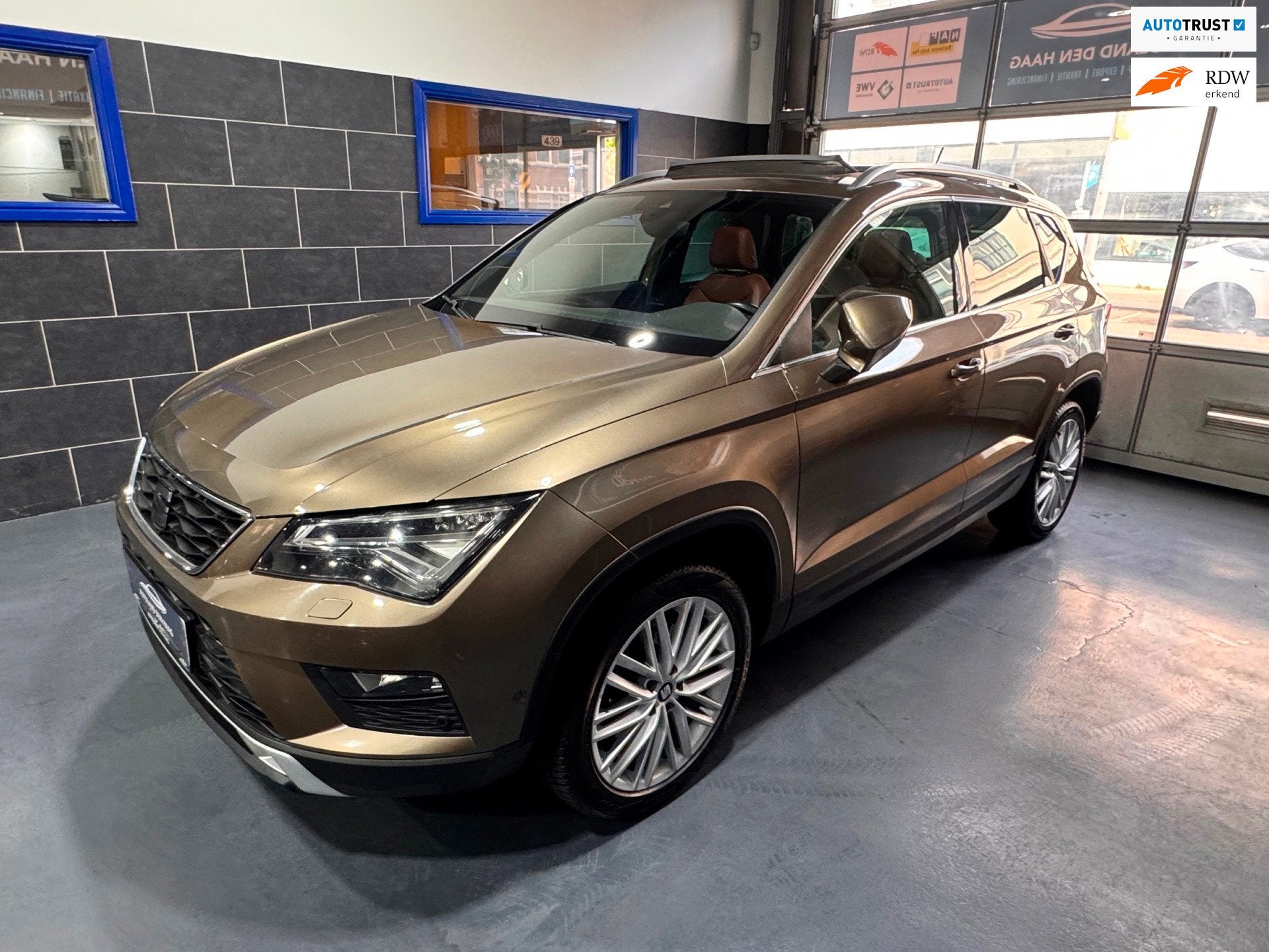 SEAT Ateca 1.4 EcoTSI Xcellence - Pano - Leder - Carplay - T, Gebruikt, 4 cilinders, Ateca, 19 km/l