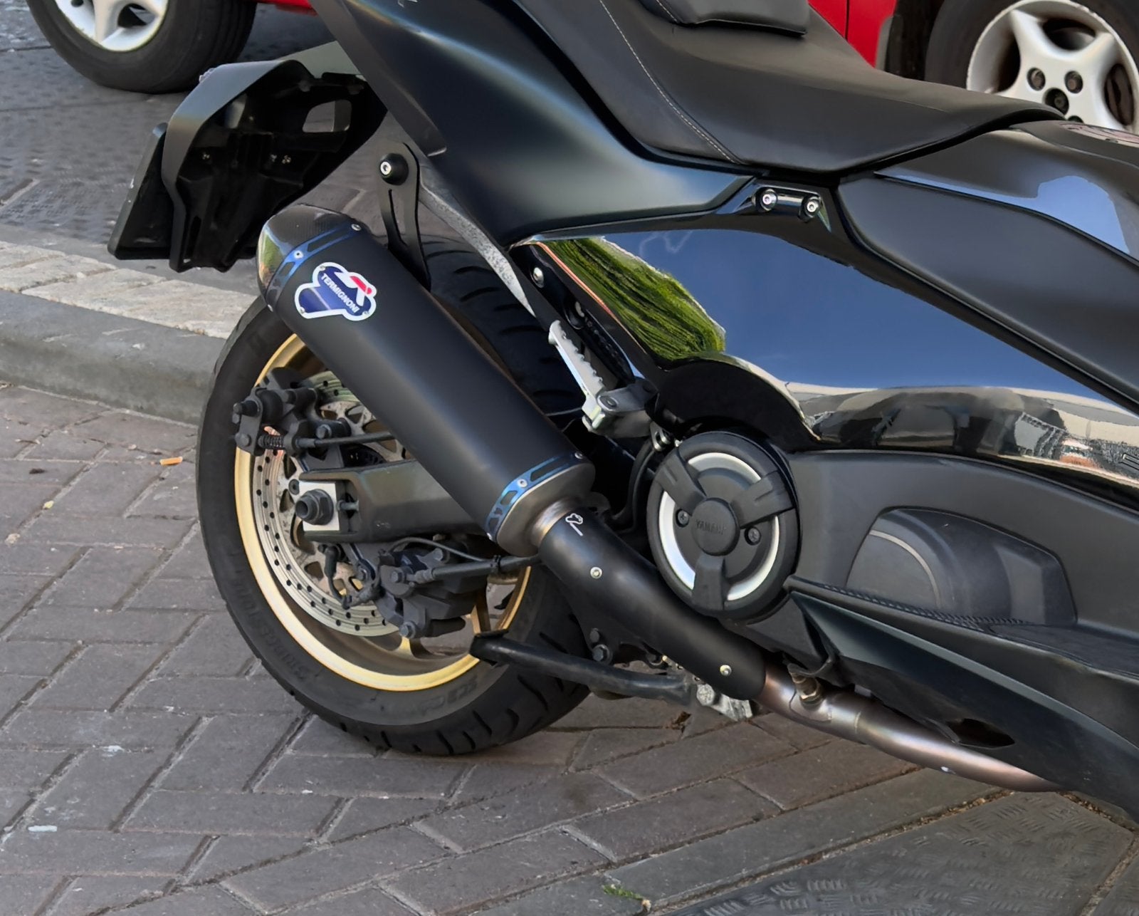 Termignoni uitlaat tmax 560 met lichte schade, Ophalen of Verzenden, Gebruikt