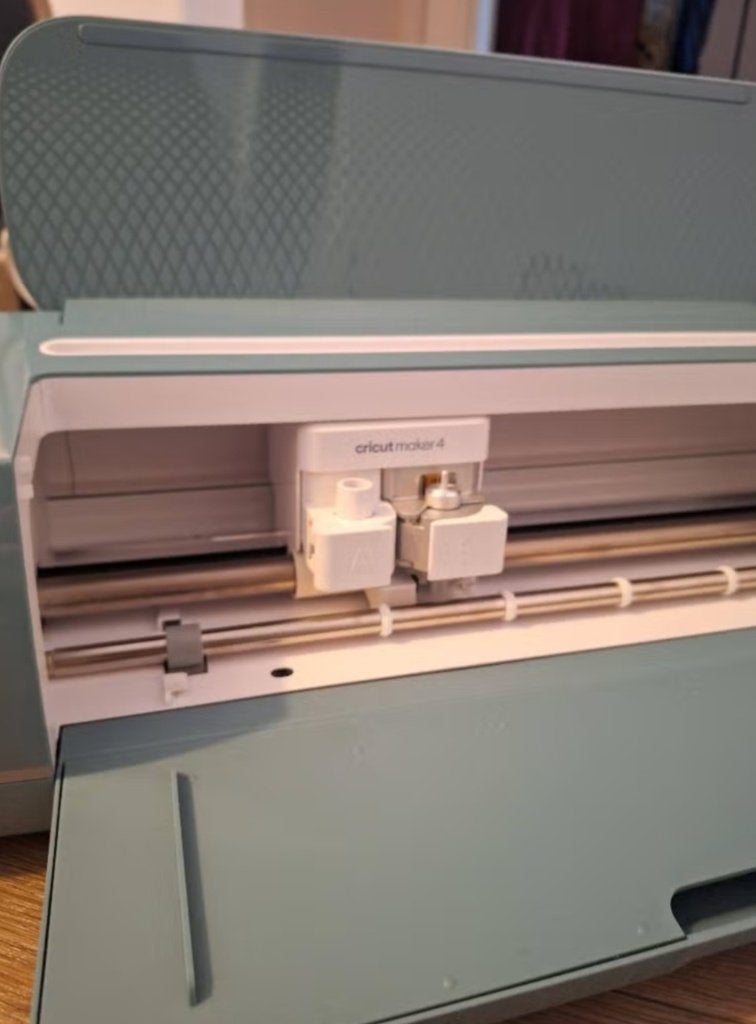 Cricut maker 4, Hobby en Vrije tijd, Knutselen, Ophalen, Overige thema's, Educatief, Zo goed als nieuw