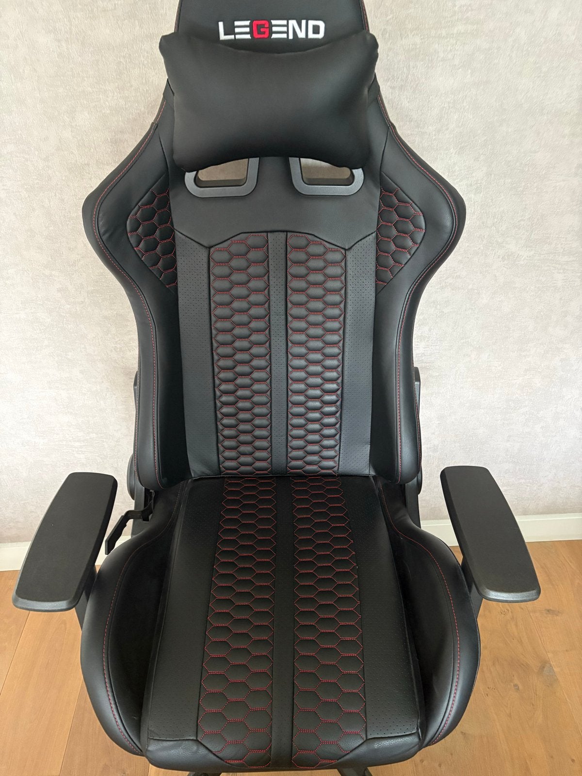 Zo goed als nieuwe gaming stoel, Ophalen, Overige merken, Zo goed als nieuw