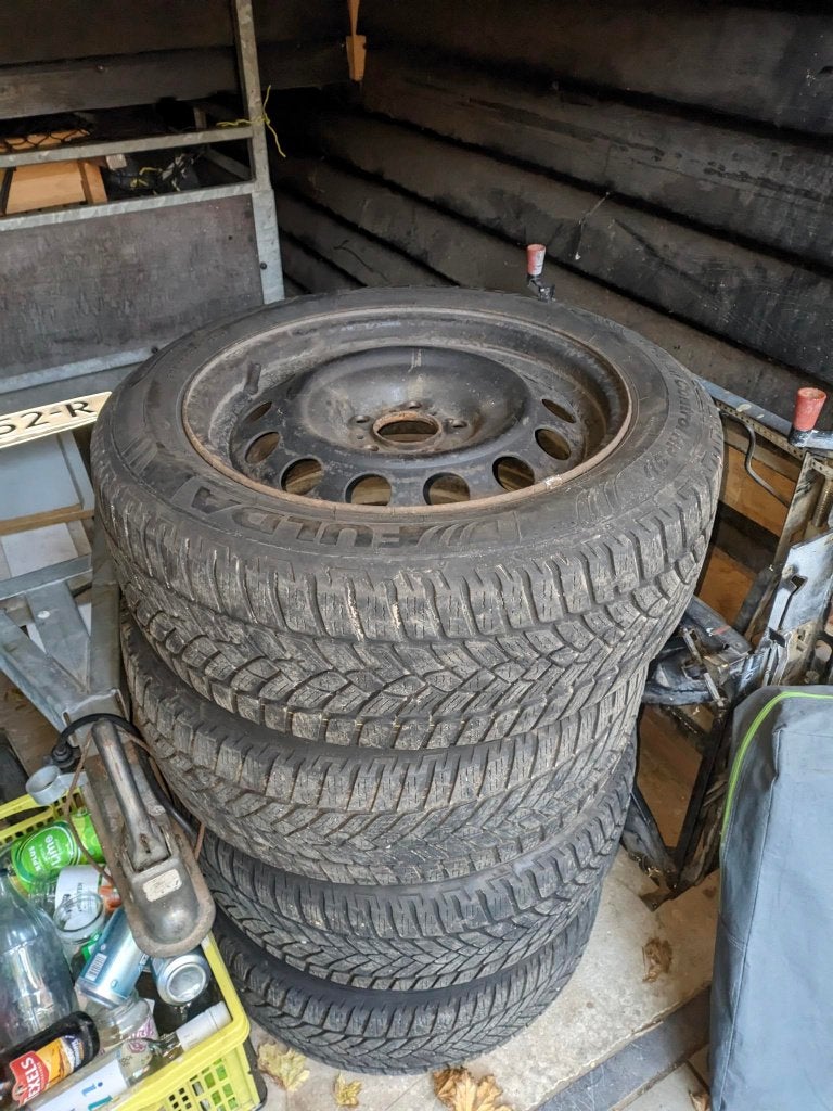 Set 4 winterwielen Peugeot 308 2016, Ophalen, Gebruikt, 16 inch, Banden en Velgen