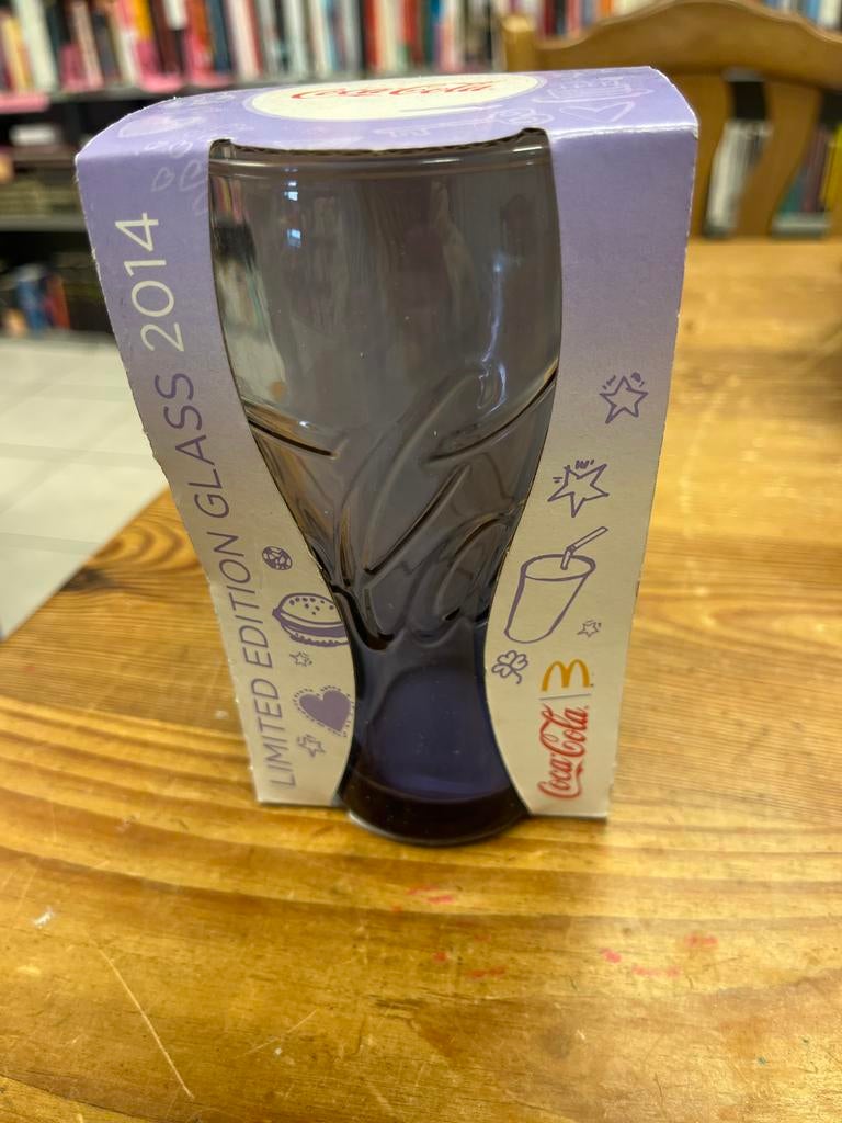 Coca-Cola Limited Edition Glas 2014 - Paars, Verzamelen, Glas en Borrelglaasjes, Zo goed als nieuw, Ophalen