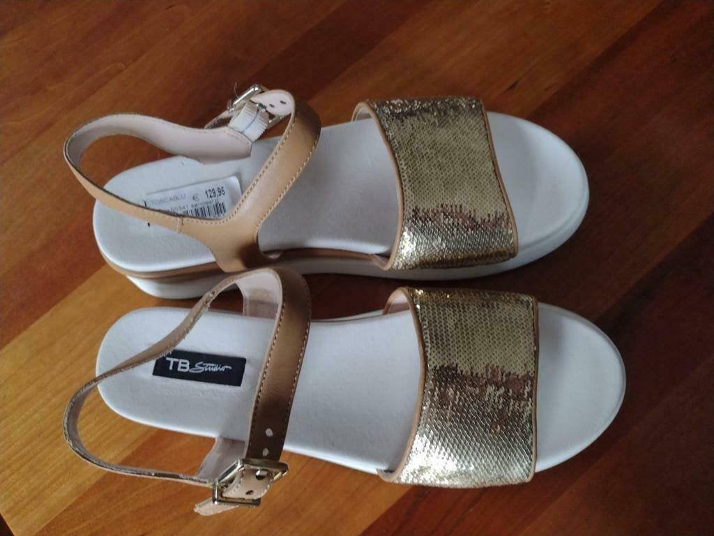Sandalen Tosca Blu Studio goud beige wit maat 40 Nieuw !!, Tosca Blu Studio, Beige, Nieuw, Sandalen of Muiltjes