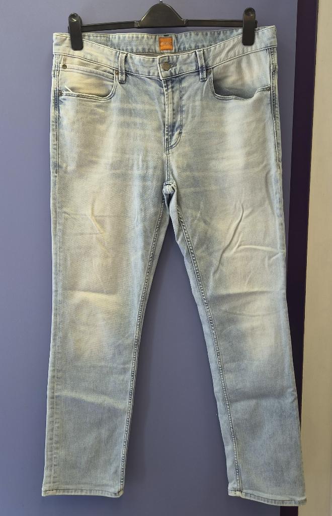 Hugo Boss Orange jeans lichtblauw lichte wassing W36 50305, Kleding | Heren, Spijkerbroeken en Jeans, W36 - W38 (confectie 52/54)