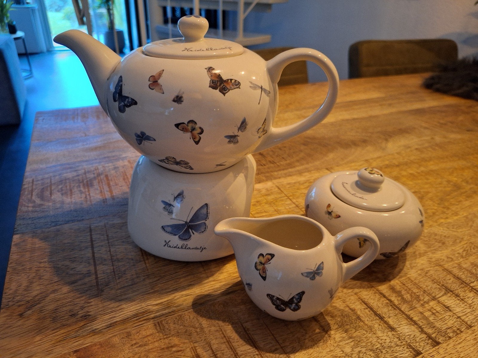 koffie/theeservies met vlinders, Ophalen, Overige merken, Keramiek, Overige typen