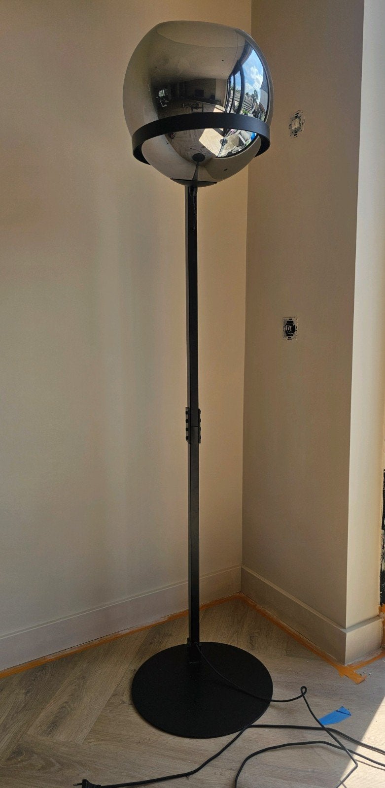 ETH Vloerlamp orb, Ophalen