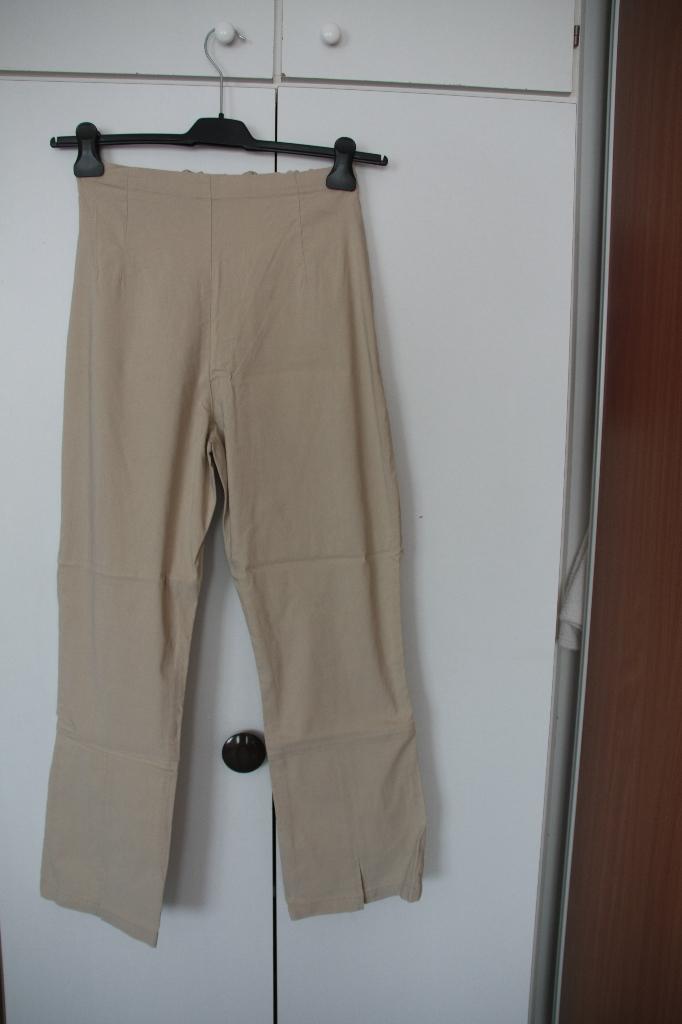 Zwangerschapsbroek zandkleur, maat Medium, Kleding | Dames, Positiekleding, Maat 38/40 (M), Beige, Ophalen of Verzenden, Zo goed als nieuw