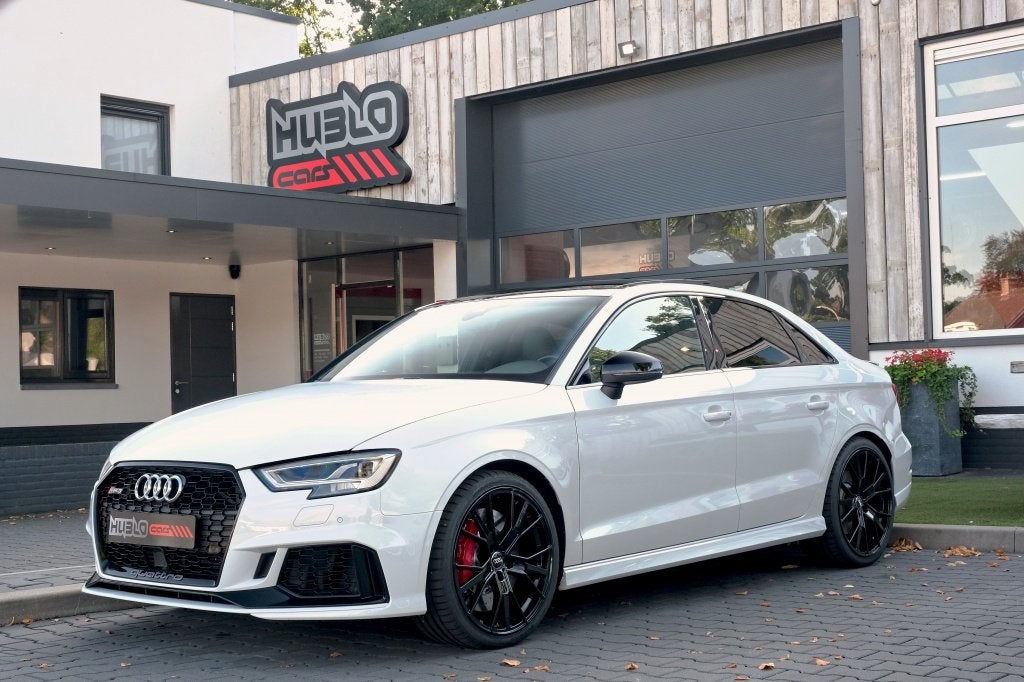 Audi RS3 Limousine 2.5 TFSI RS3 quattro Pano, RS stoelen, B&, Auto's, Audi, Automaat, 1490 kg, Gebruikt, RS3