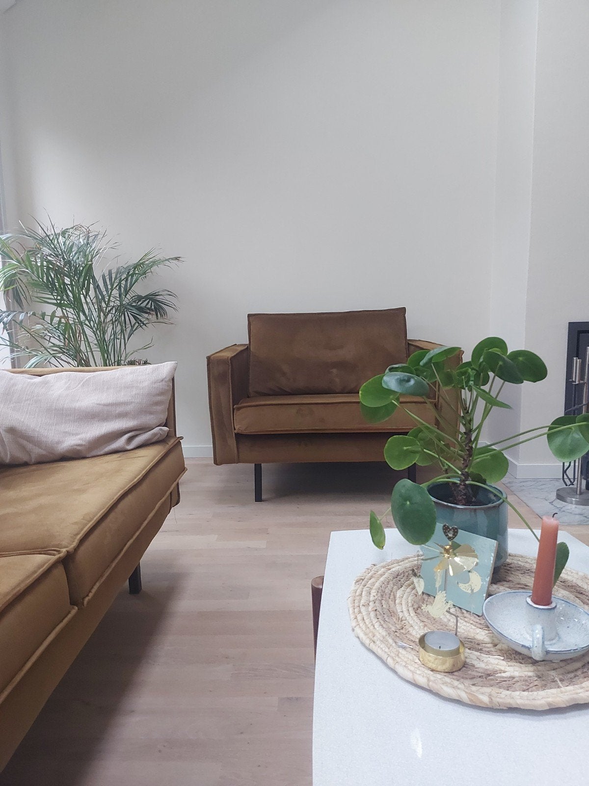 BePureHome Rodeo Fauteuil – Velvet – Honinggeel, Ophalen, 75 tot 100 cm, Zo goed als nieuw, Stof