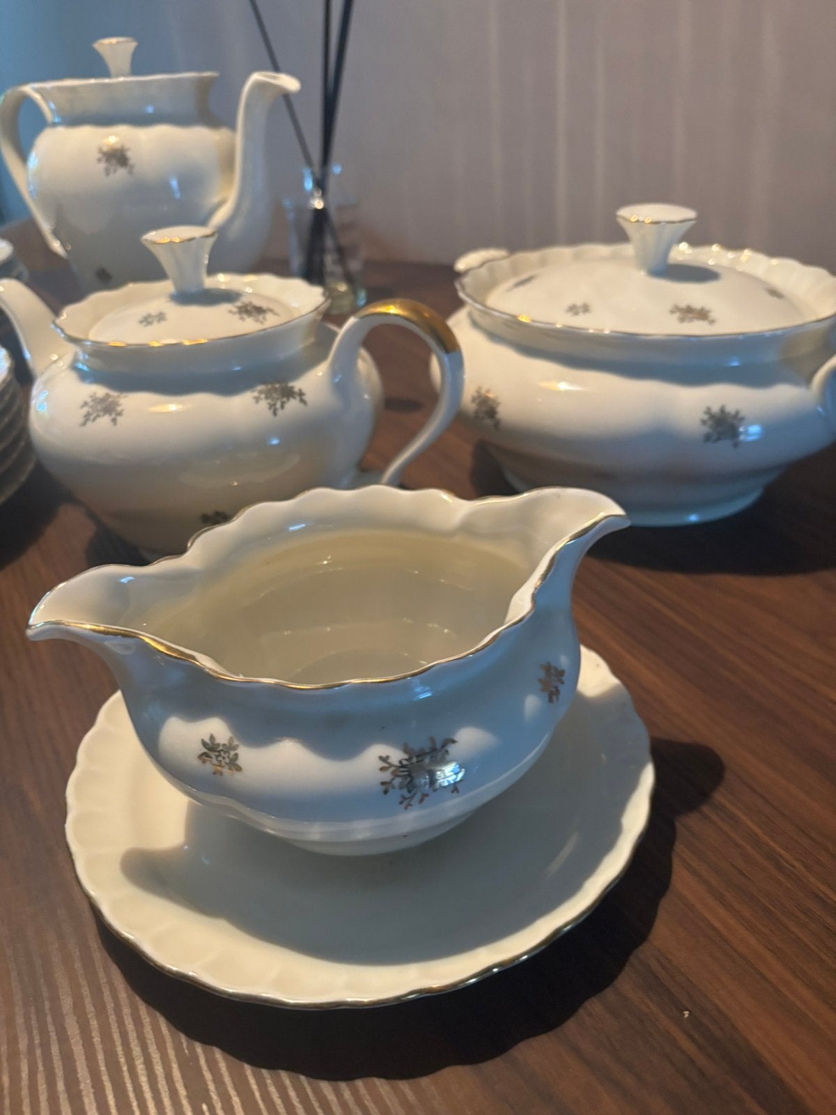 Compleet servies antiek, Ophalen