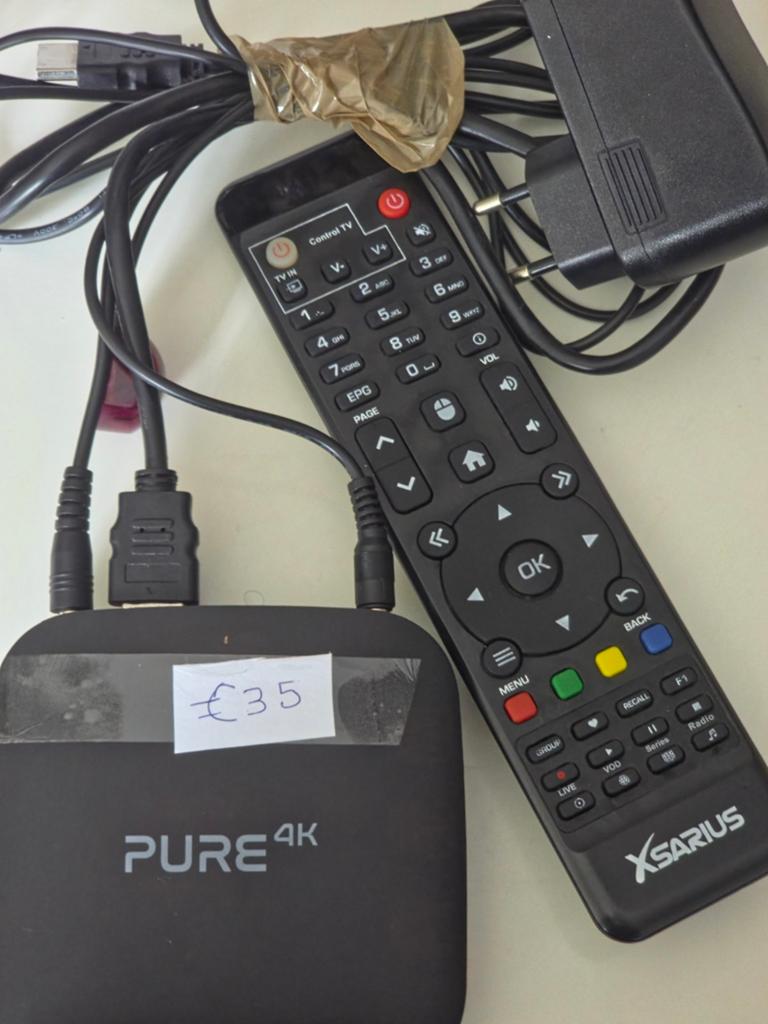 Xsarius Pure 4K Android IPTV Mediaspeler (Compleet)
), Ophalen, Zo goed als nieuw, HDMI, Minder dan 500 GB