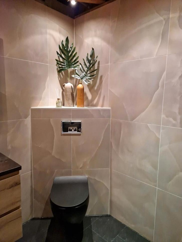 Gepensioneerden tegelzetter zoekt werk en klus 0612263854