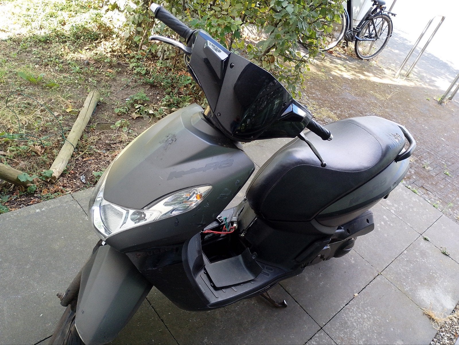 Peugeot kisbee Scooter - Opknapper, Ophalen, Gebruikt, Benzine, Overige modellen