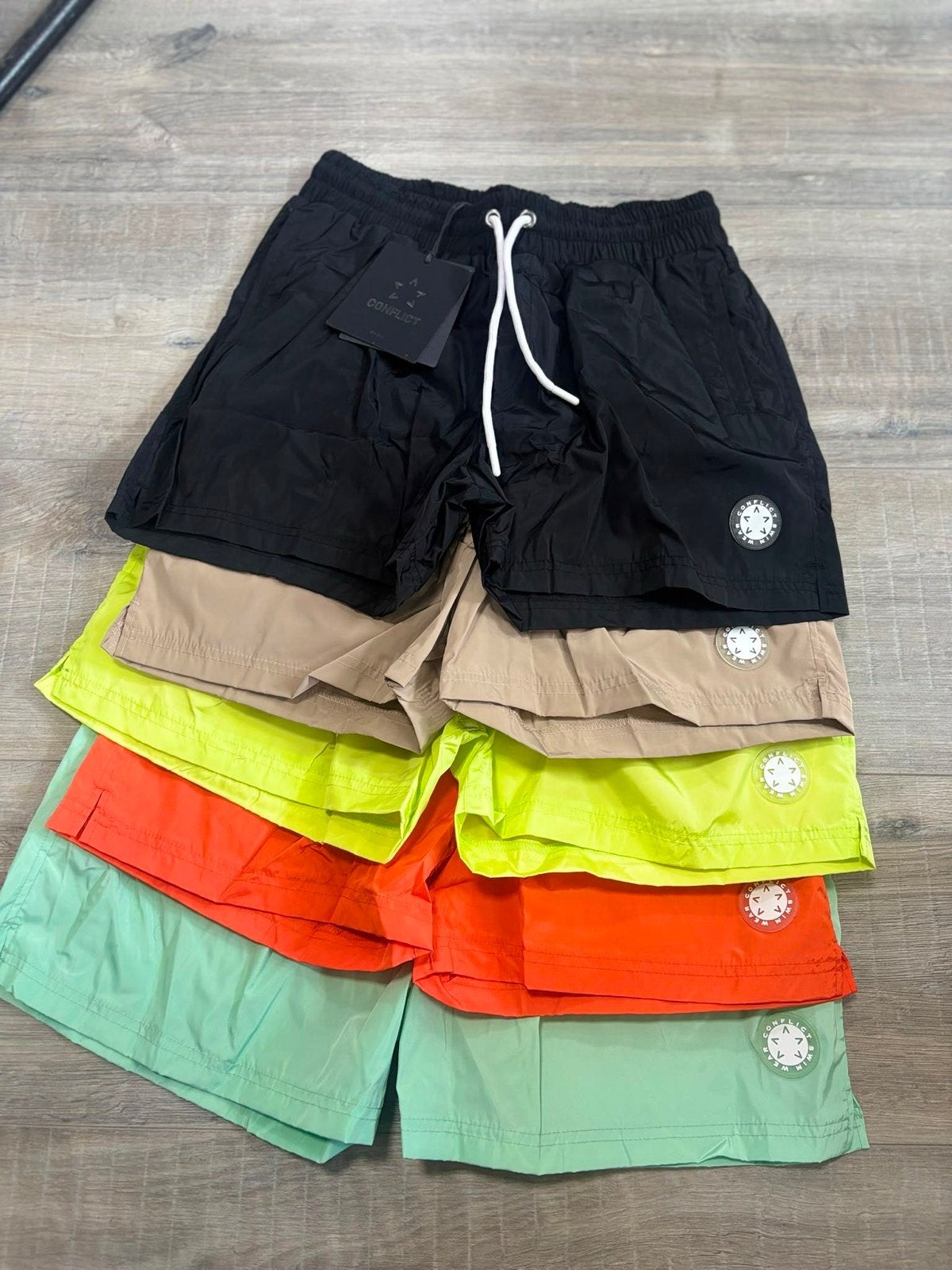 Conflict Zwemshort - oranje kleur, Kleding | Heren, Badmode en Zwemkleding, Ophalen of Verzenden, Overige maten, Meerkleurig, Zwemshort