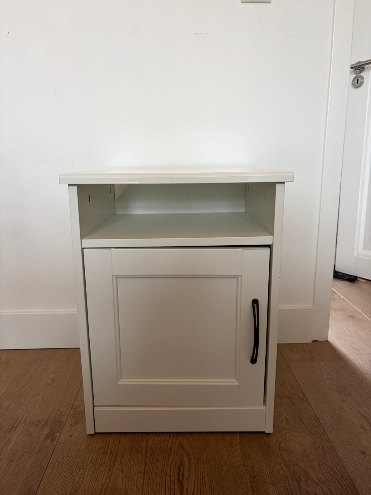Ikea Songesand nachtkastje, Gebruikt, Minder dan 45 cm, Hout, 55 tot 70 cm