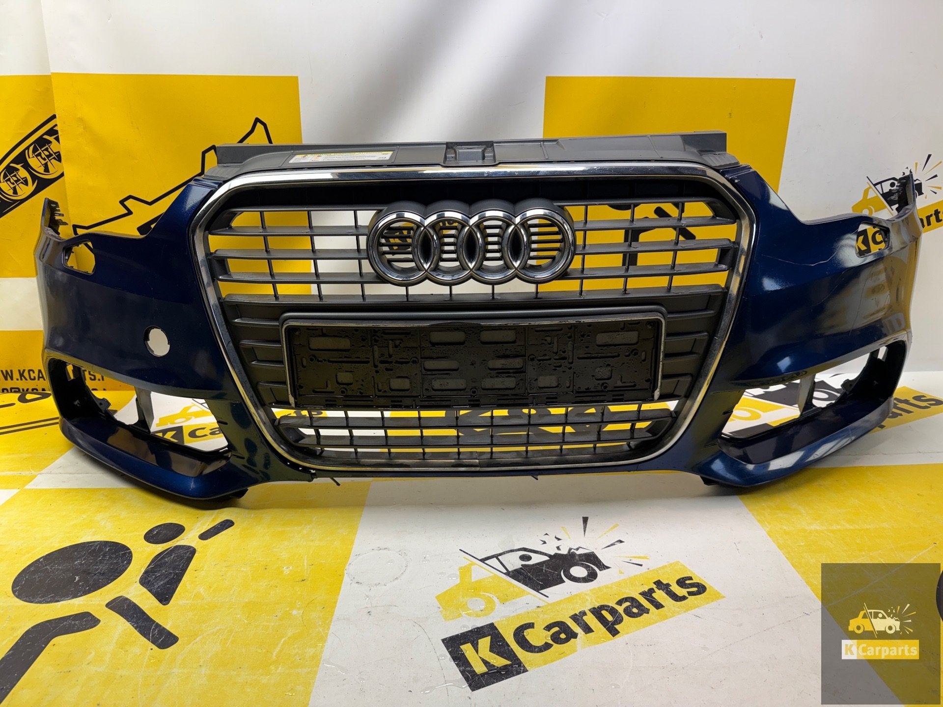 Bumper Hoek Audi A1 8X0 S-line PDC 8X08074380 Rechts, Auto-onderdelen, Gebruikt, Voor, AUDI AG, Auto-Union-Strasse 1
85045  Ingolstadt, DE
