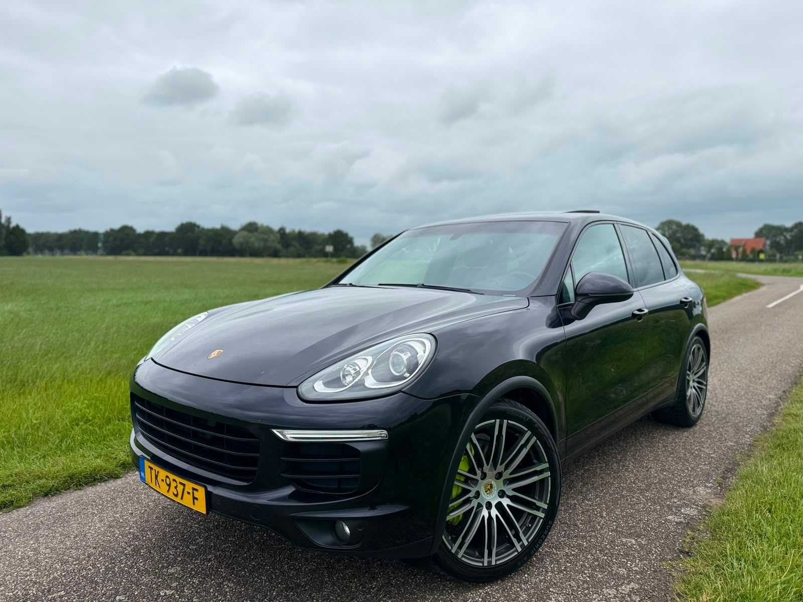 Porsche - Cayenne S - 3.0 S E-Hybrid - 2015 - TK-937-F - Per, Auto's, Cayenne, Gebruikt, Euro 6, 156 €/maand