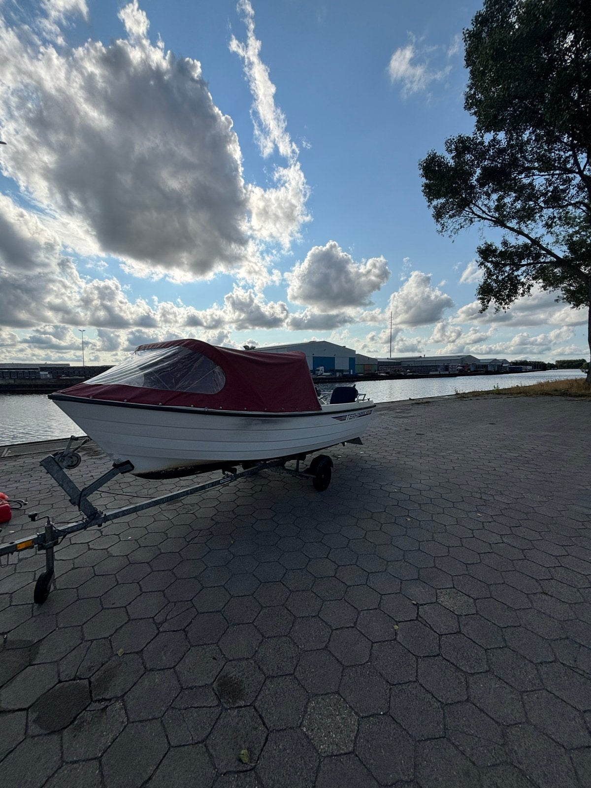 Terhi Nordic 6020 C met Yamaha 9.9 buitenboordmotor, Watersport en Boten, Motorboten en Motorjachten, Gebruikt, Buitenboordmotor