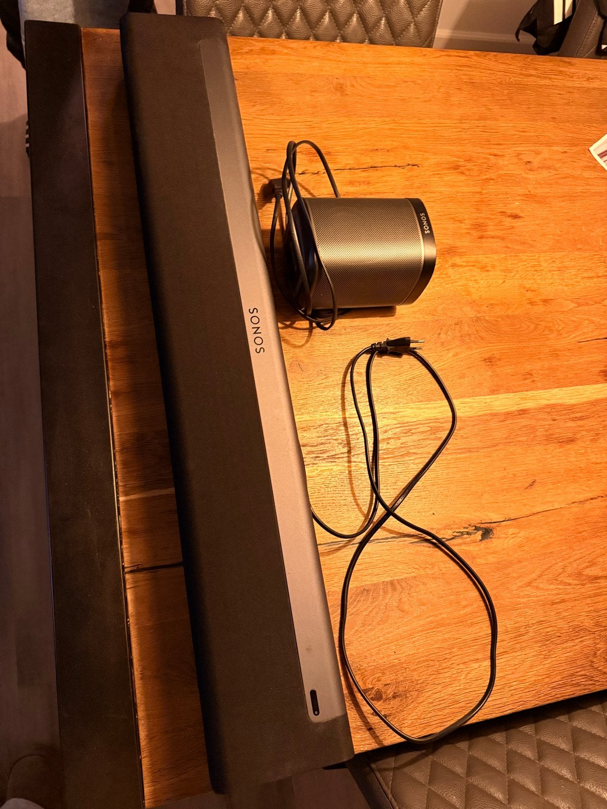 Sonos Beam Gen 1 Soundbar en Sonos One SL Speaker