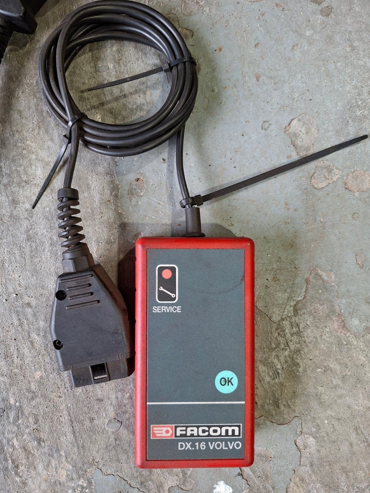 4x Service reset apparatuur voor de wat oudere modellen, Ophalen