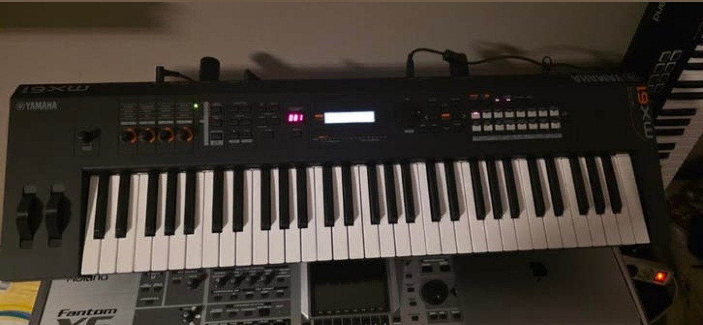 Yamaha MX 61, Ophalen of Verzenden, Zo goed als nieuw, 61 toetsen, Yamaha