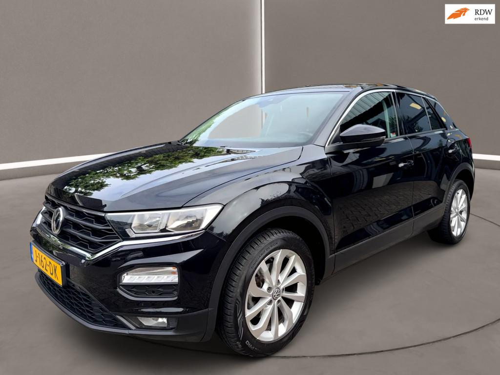Volkswagen T-Roc 1.6 TDI Style Business 116 Pk Airco Navi Pd, Voorwielaandrijving, Stof, Gebruikt, 4 cilinders
