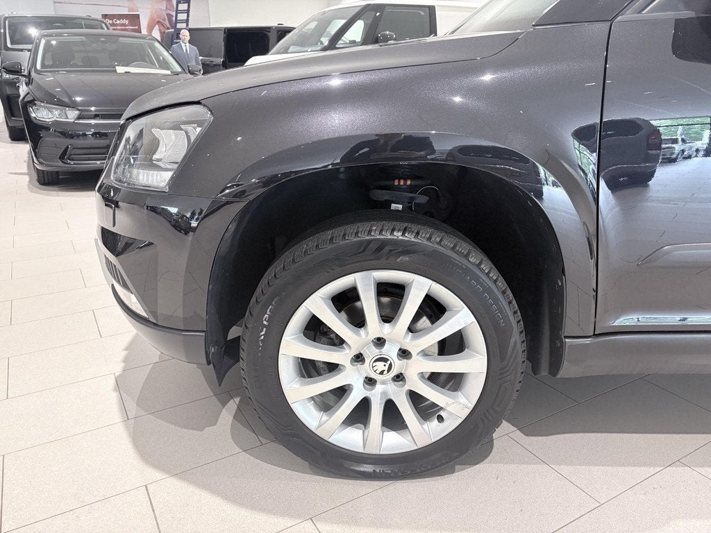 Skoda Yeti 1.4 TSI Greentech Active Airco | Bluetooth | Dakr, Auto's, Skoda, 12 maanden, Euro 6, 4 cilinders, Zwart