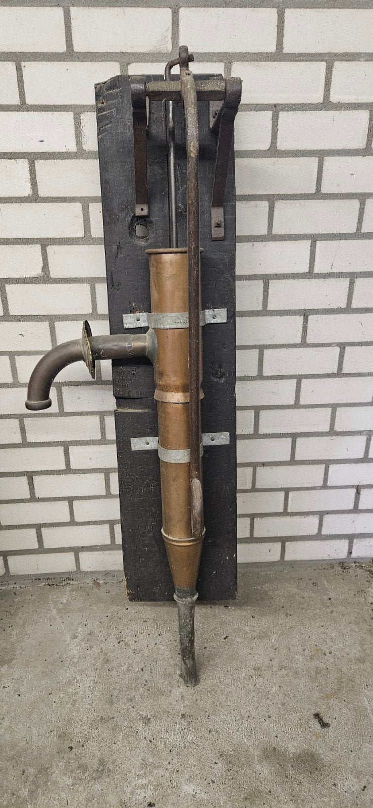 Antieke handgemaakte koperen waterpomp, Antiek en Kunst, Ophalen