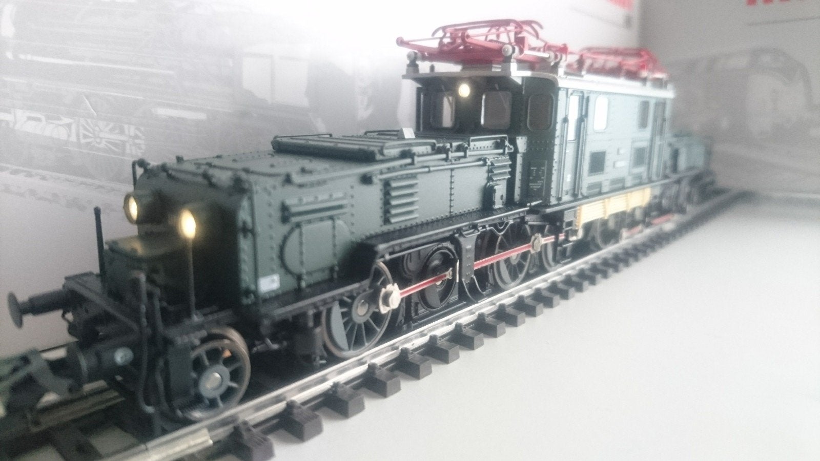 Marklin  E-Loc Krokodil ÖBB - MfxPLUS+Geluid - Metaal 39089, Ophalen, Wisselstroom, Locomotief, Zo goed als nieuw