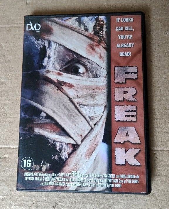 DVD cult horror film Freak van Tyler Tharpe uit 1999, Engels, Vanaf 16 jaar, Ophalen of Verzenden, Zo goed als nieuw