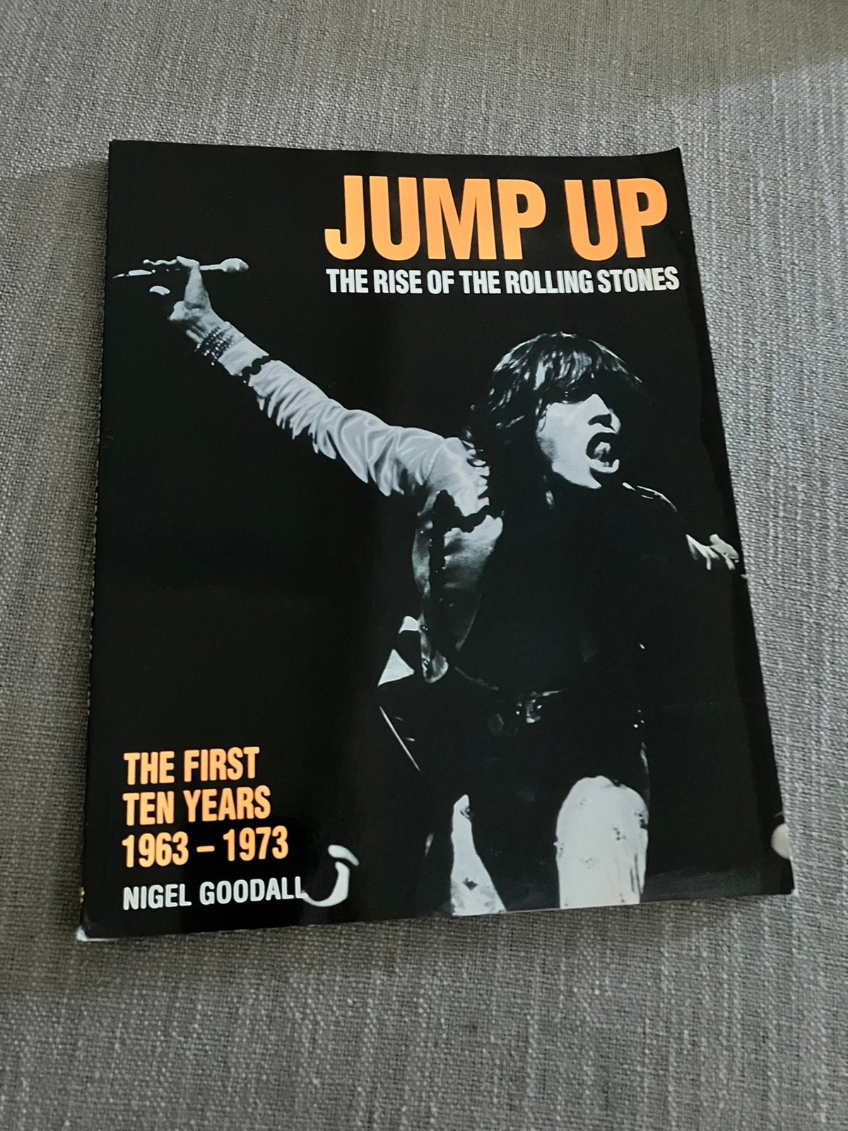 Jump up the rise of the rolling stones, Ophalen of Verzenden, Gelezen, Artiest