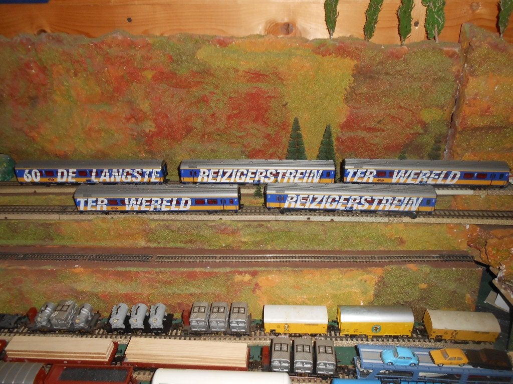 Märklin 4391, 60 de langste reizigerstrein met 2 extra wagon, Wisselstroom, Treinset, Verzenden, Nieuw