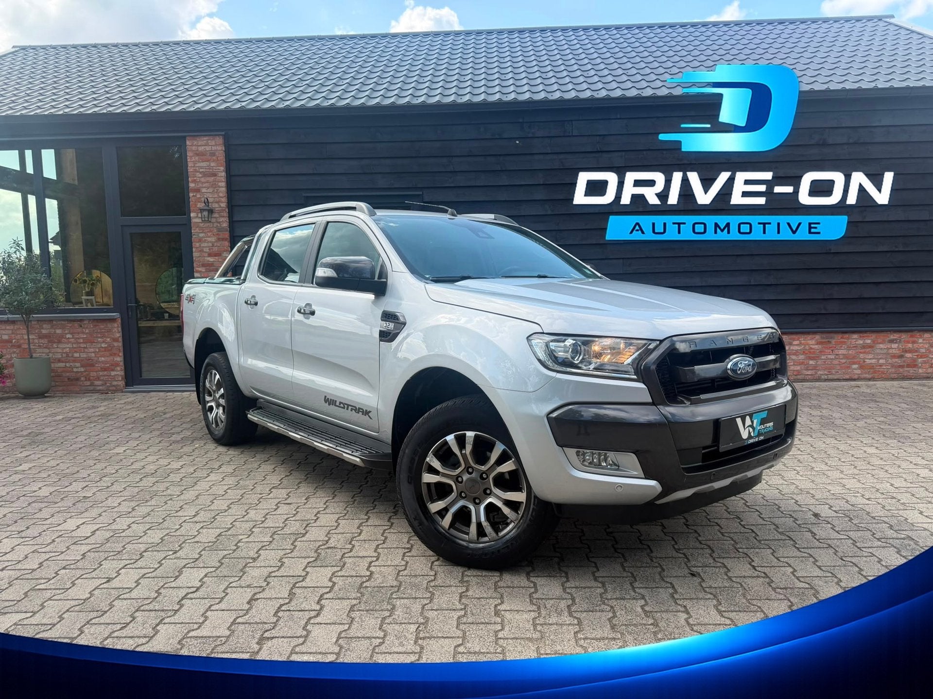 Ford Ranger 3.2 TDCi Wildtrak - 5 Persoons - 3500 kg trekken, Auto's, Ford, Automaat, Gebruikt, Leder en Stof, 11 km/l
