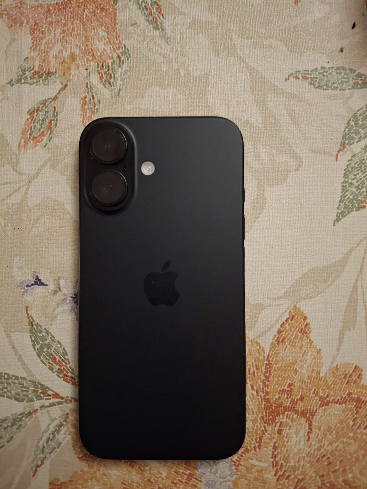 Iphone 16 128GB zo goed als nieuw, Ophalen, Zo goed als nieuw, Zwart, 128 GB