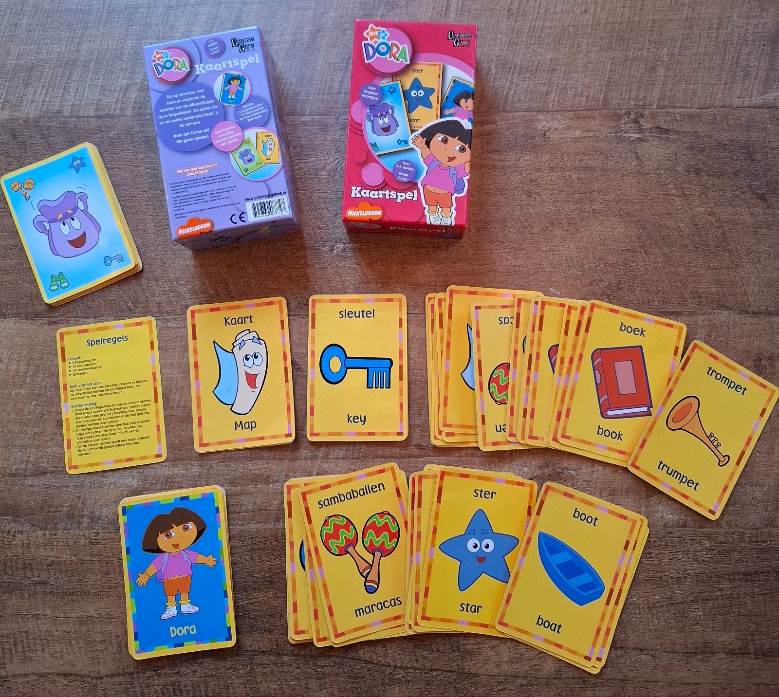 Dora Kaartspel - Leer Engels met Nick Jr., Een of twee spelers, Ophalen of Verzenden, Zo goed als nieuw, University Games