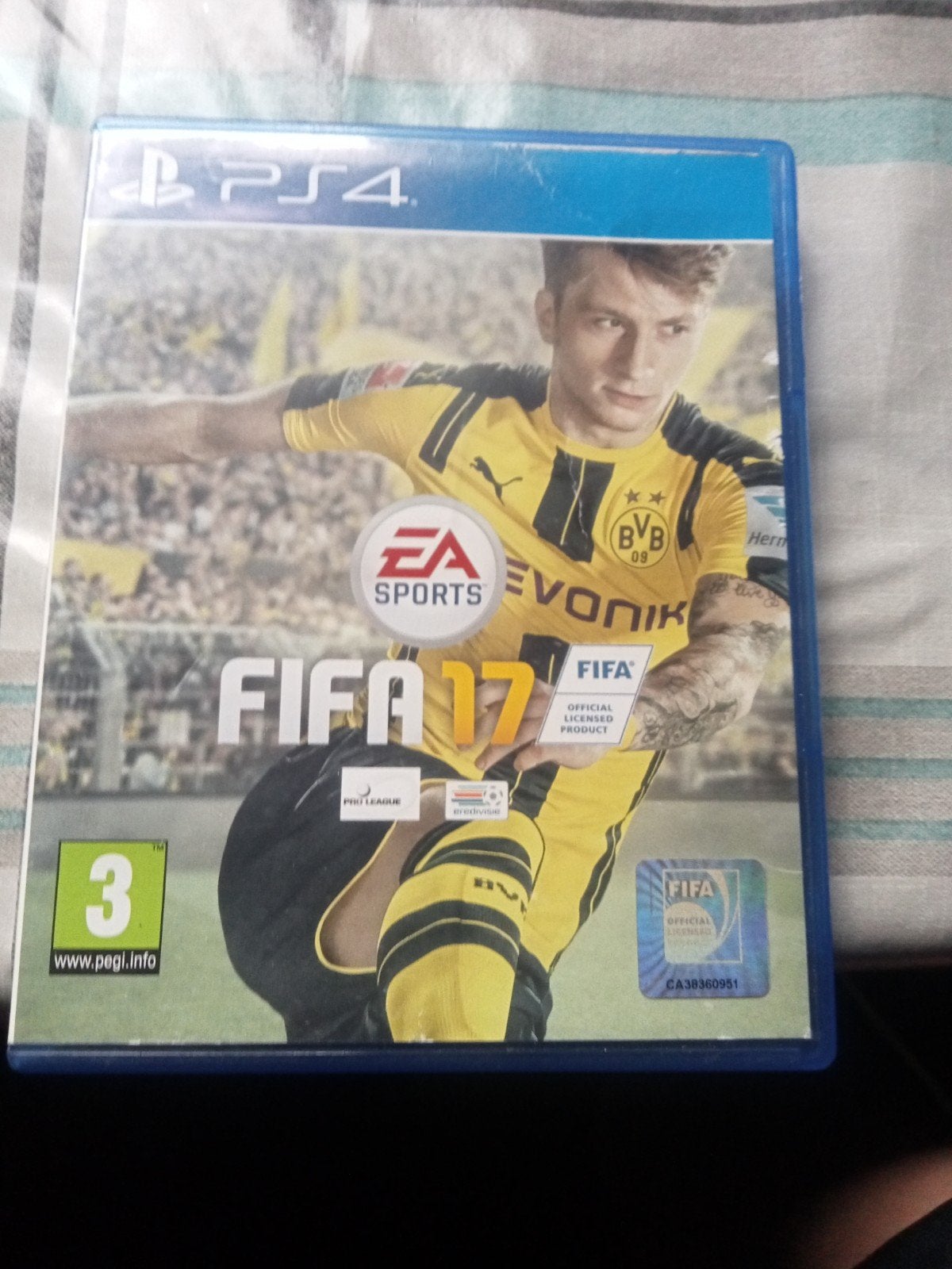 FIFA 17 PlayStation 4 - Geen onzin biedingen, Gebruikt, 2 spelers, Ophalen of Verzenden, Eén computer