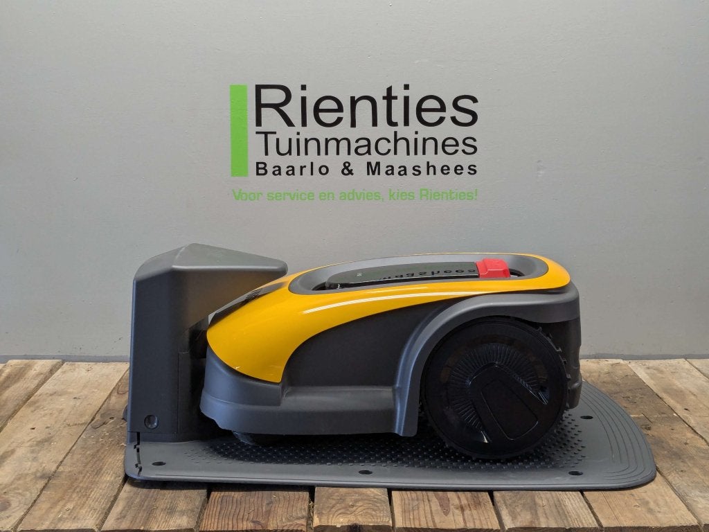 DEMO - Stiga A 750 robotmaaier, Tuin en Terras, Robotmaaiers, Gebruikt, Lange Dreef 11, 4131 NJ VIanen, Nederland, Ophalen of Verzenden