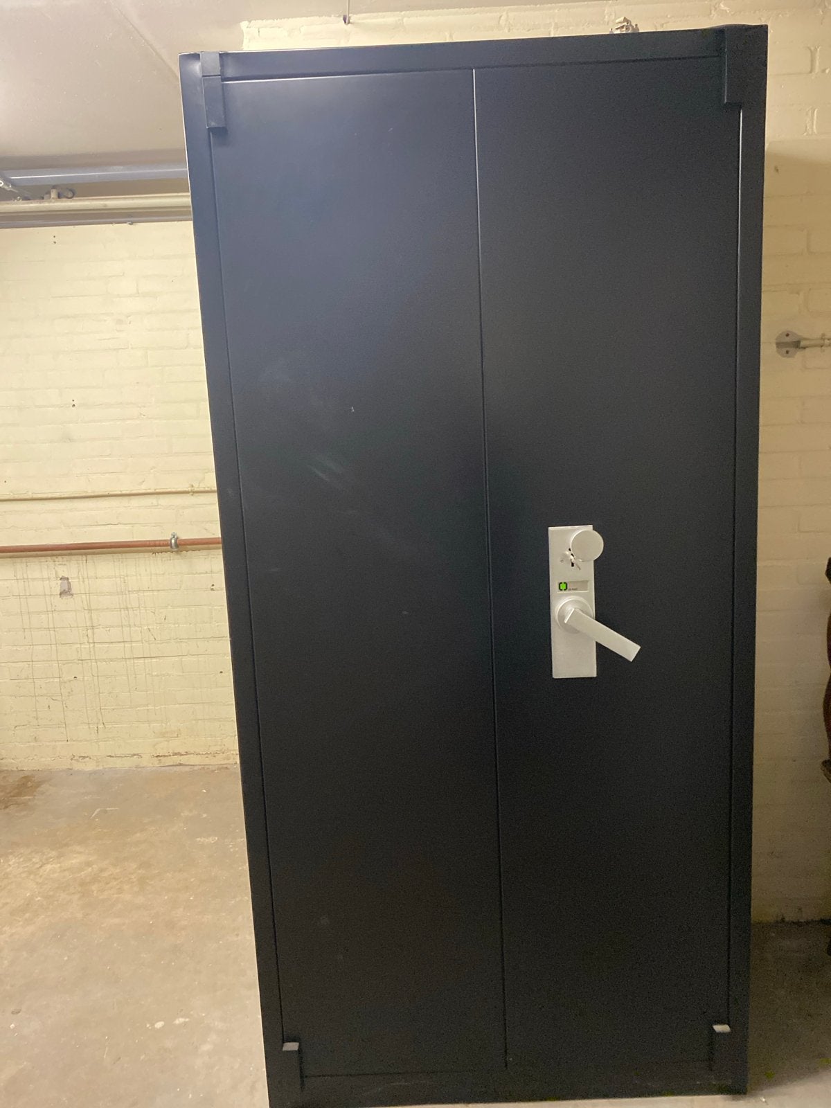 3 Brandkasten te koop: 2 zwart, 1 grijs (licht beschadigd), Ophalen, Gebruikt, Brandkast