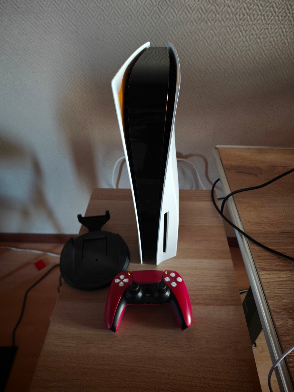 playstation 5 disc met controller