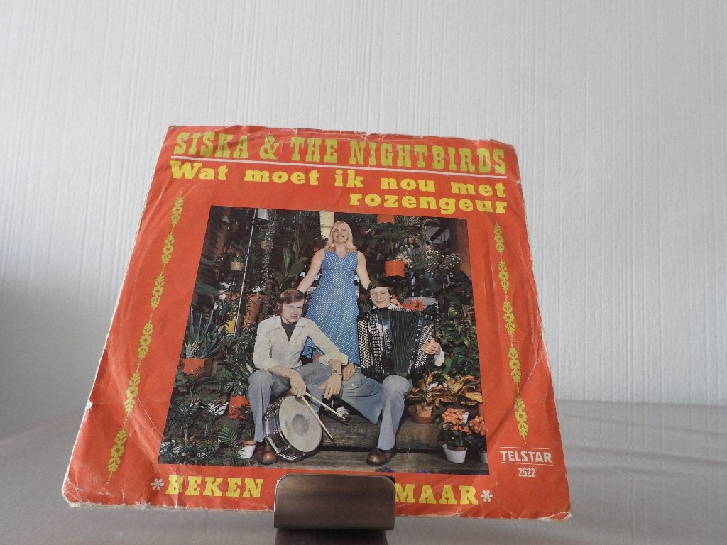 Siska  & The Nightbirds – Wat Moet Ik Nou Met Rozengeur, Ophalen of Verzenden, Gebruikt, Pop, Single