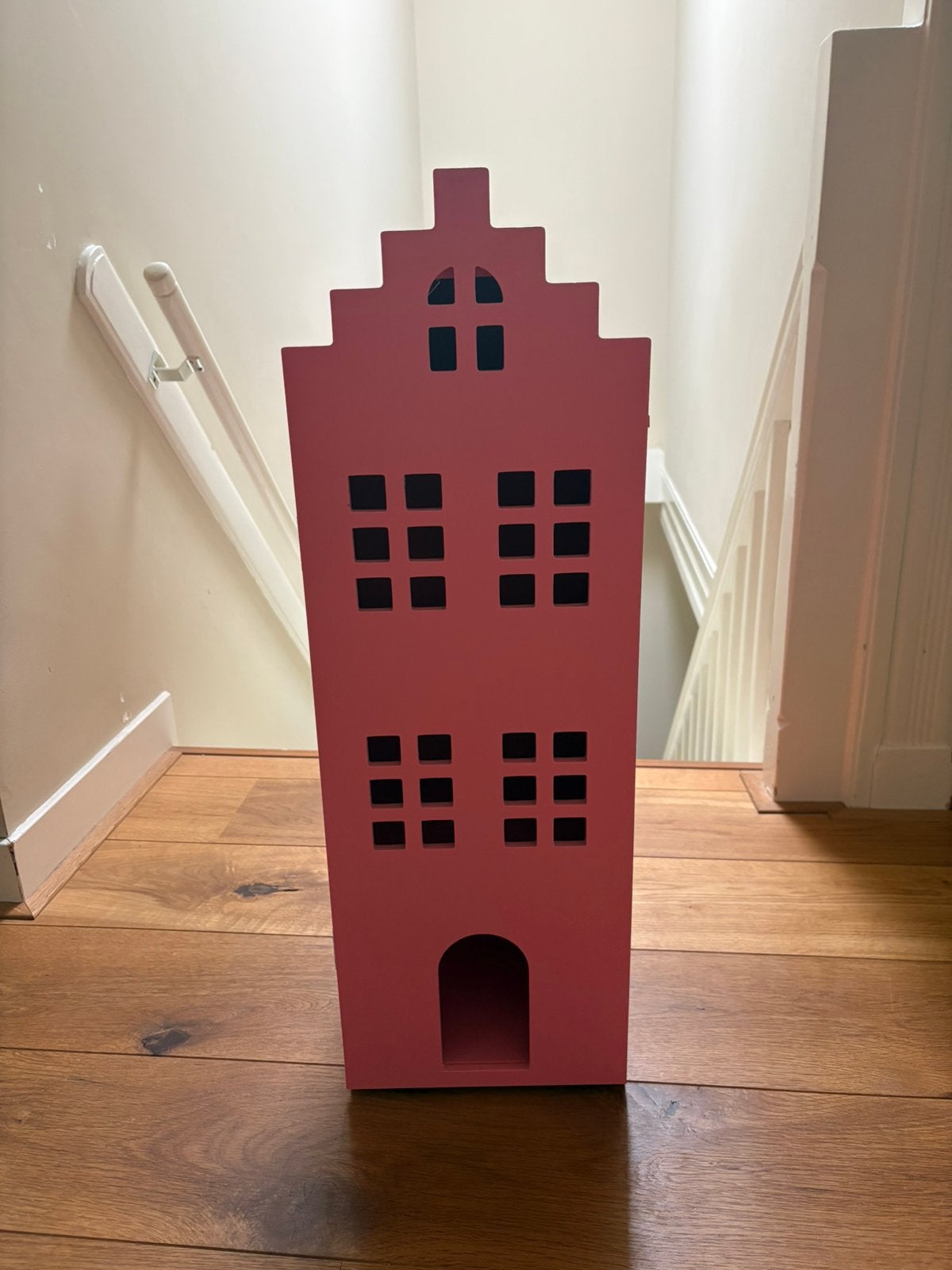 Poppenhuis/opbergkastje Hema, roze