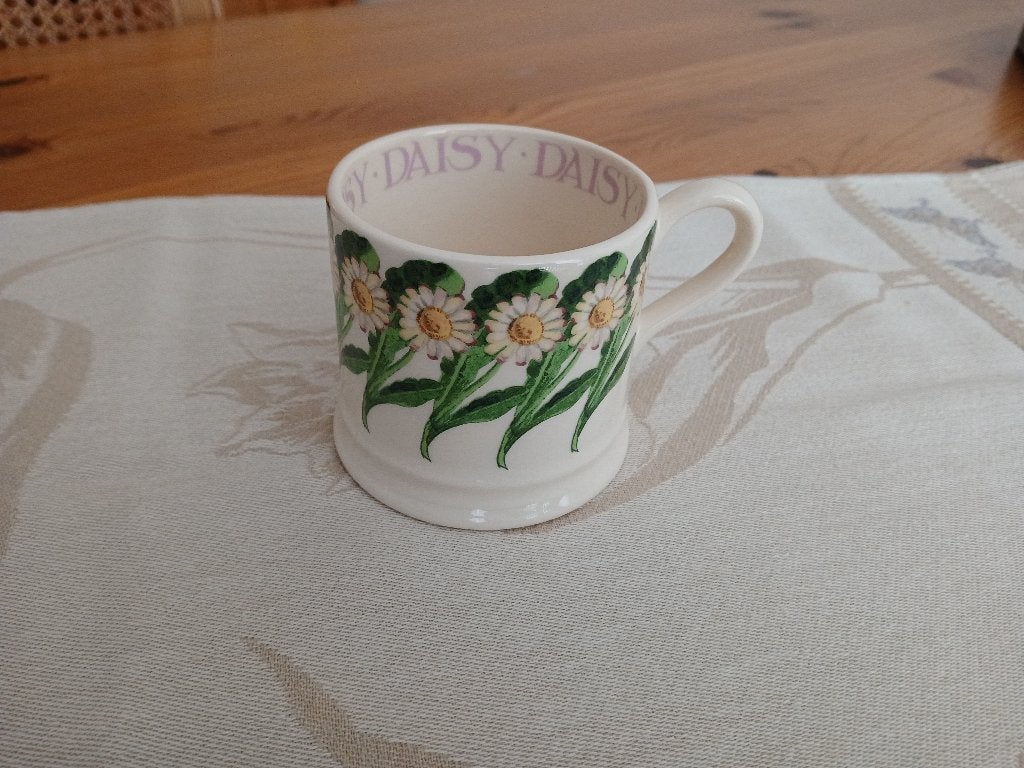 Emma Bridgewater small mug Daisy 2010 nieuw, Huis en Inrichting, Keuken | Servies, Nieuw, Emma Bridgewater, Overige stijlen, Aardewerk