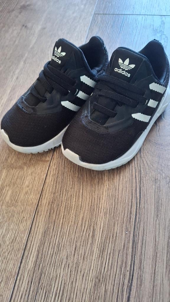 Adidas schoenen maat 22, Ophalen, Adidas, Schoentjes, Jongetje of Meisje
