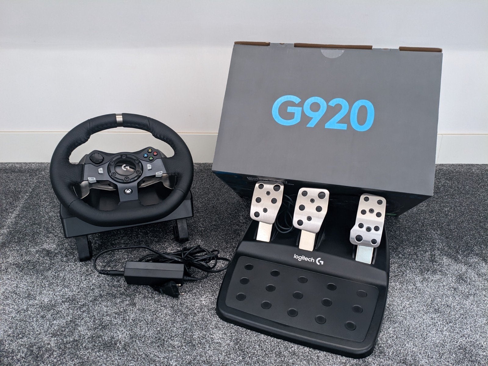 Logitech G920 Driving Force racestuur en pedalen voor Xbox, Ophalen, Racestuur, Xbox, Force feedback
