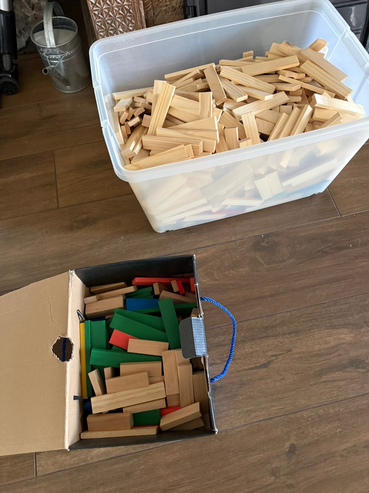 Houten blokken / bouwen 700/800 stuks, Ophalen, Zo goed als nieuw