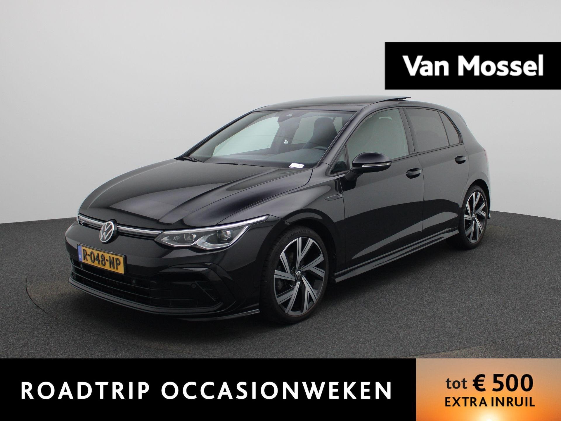 Volkswagen Golf 1.5 eTSI R-Line | IQ-LIGHT | PANORAMADAK | N