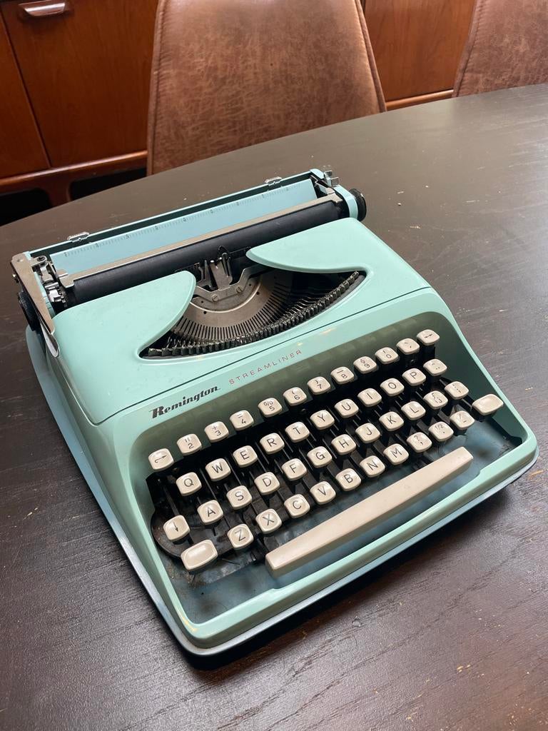 Remington Streamliner Typemachine – Vintage & Werkend, Diversen, Typemachines, Ophalen, Zo goed als nieuw